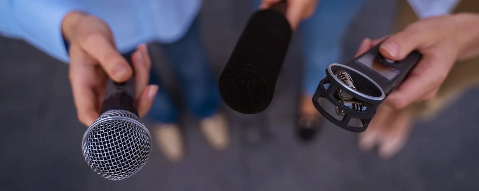 Close up de una conferencia.
