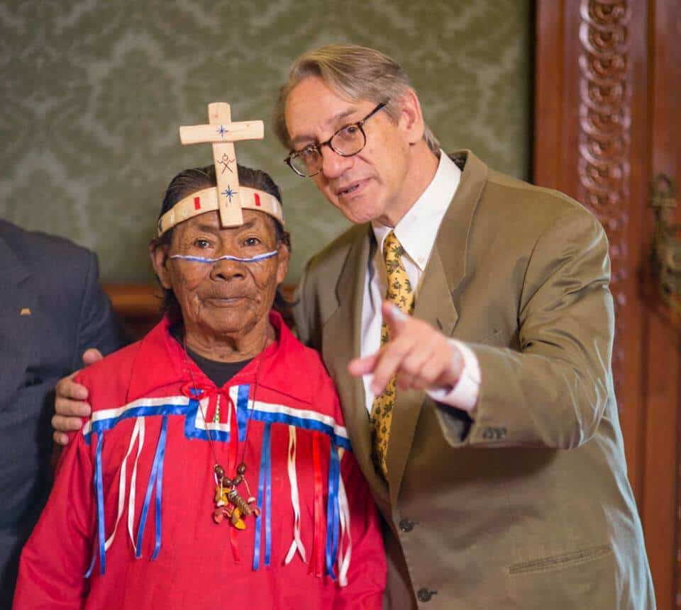 Francisco Barnett Astorga y Alberto Ruy-Sánchez (Cortesía Presidencia).