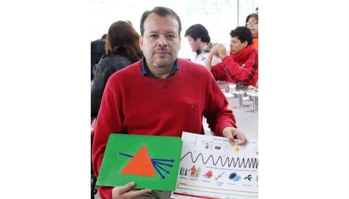 Isaías Hernández del Museo de la LUz-UNAM