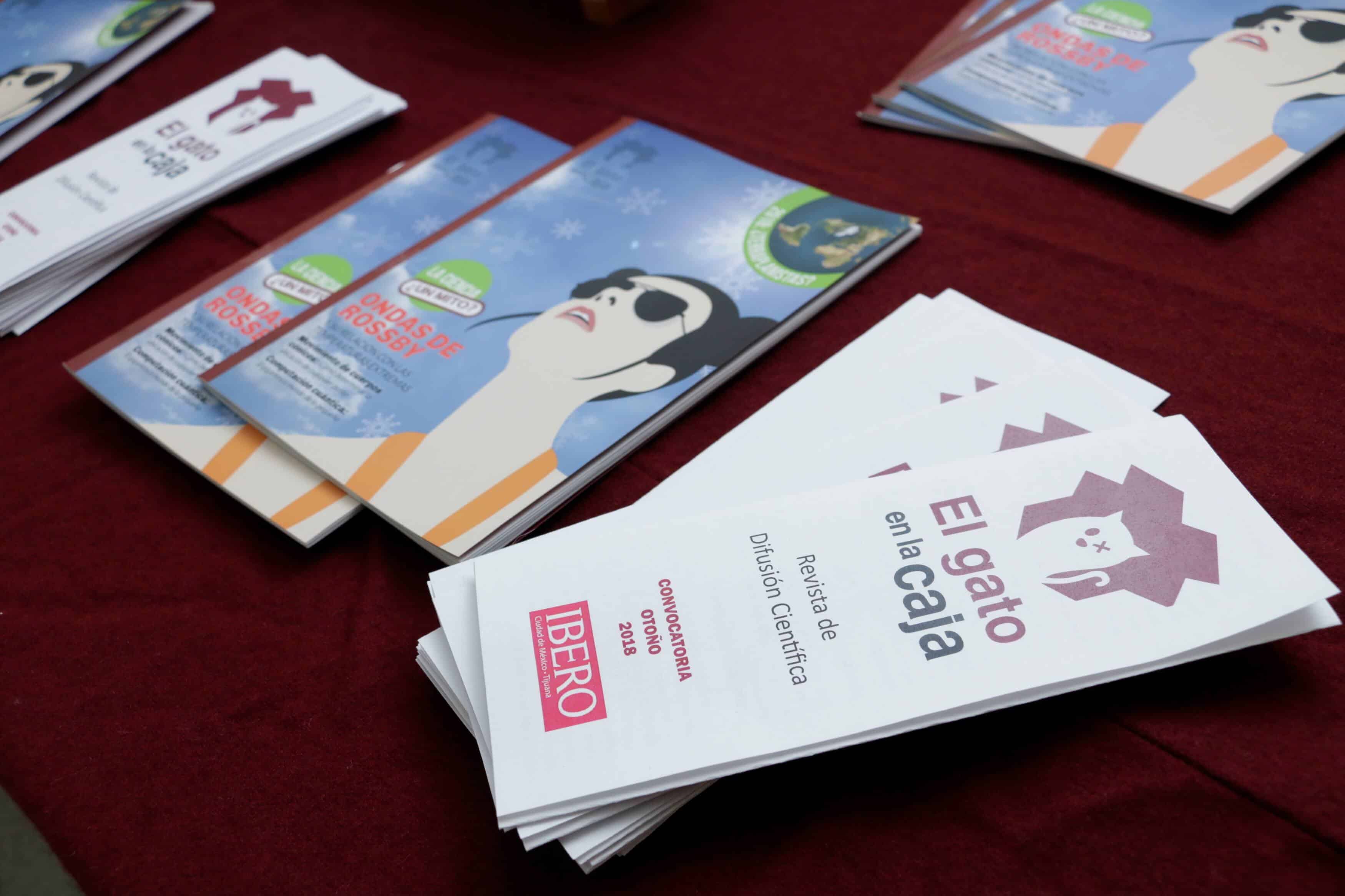 La revista 'El gato en la caja' surgió en la primavera de 2014 (Alberto Hernández/IBERO).