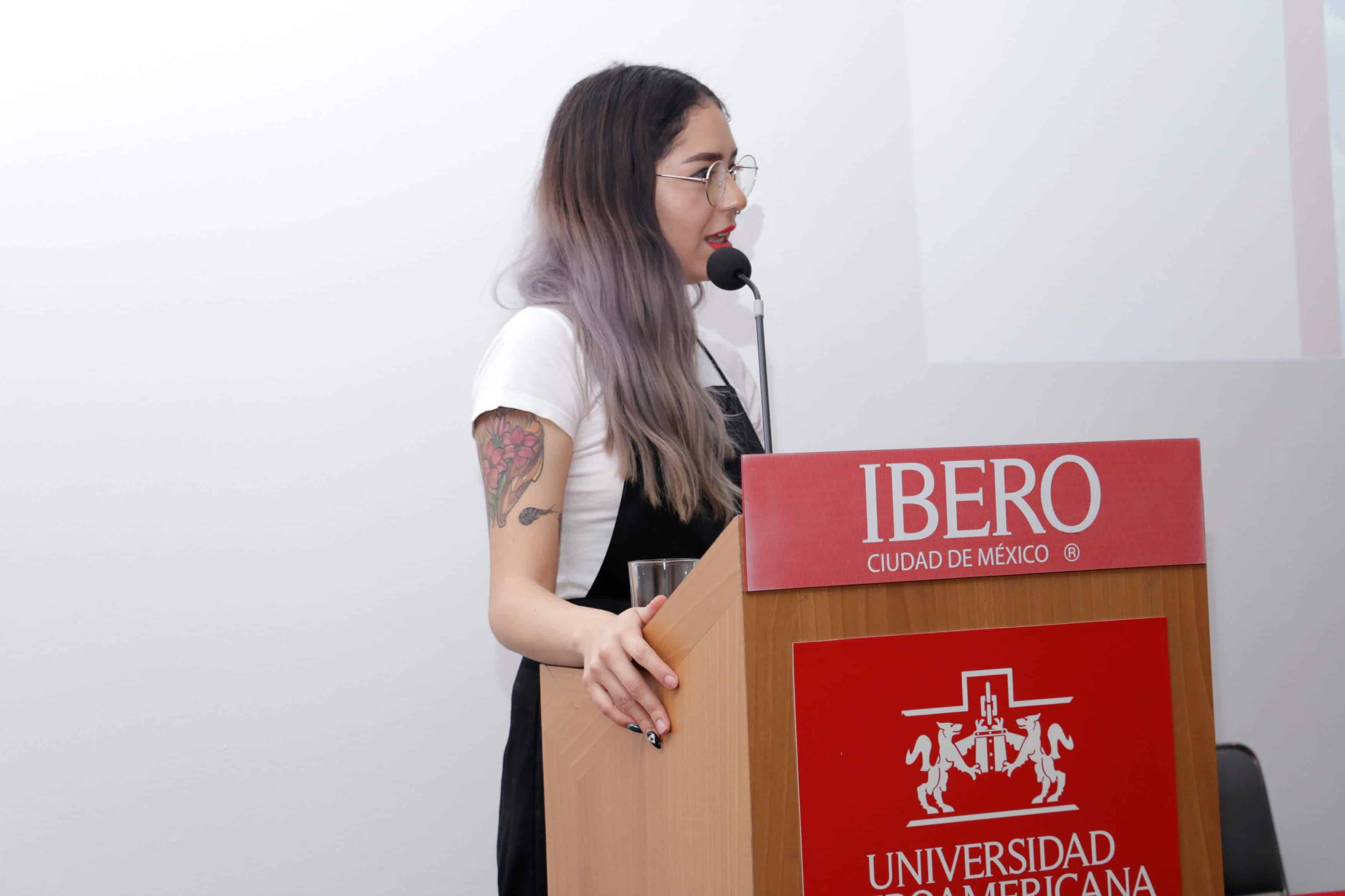 María Fernanda Carreón González, colaboradora del número 5 de 'El gato en la caja' (Alberto Hernández/IBERO).