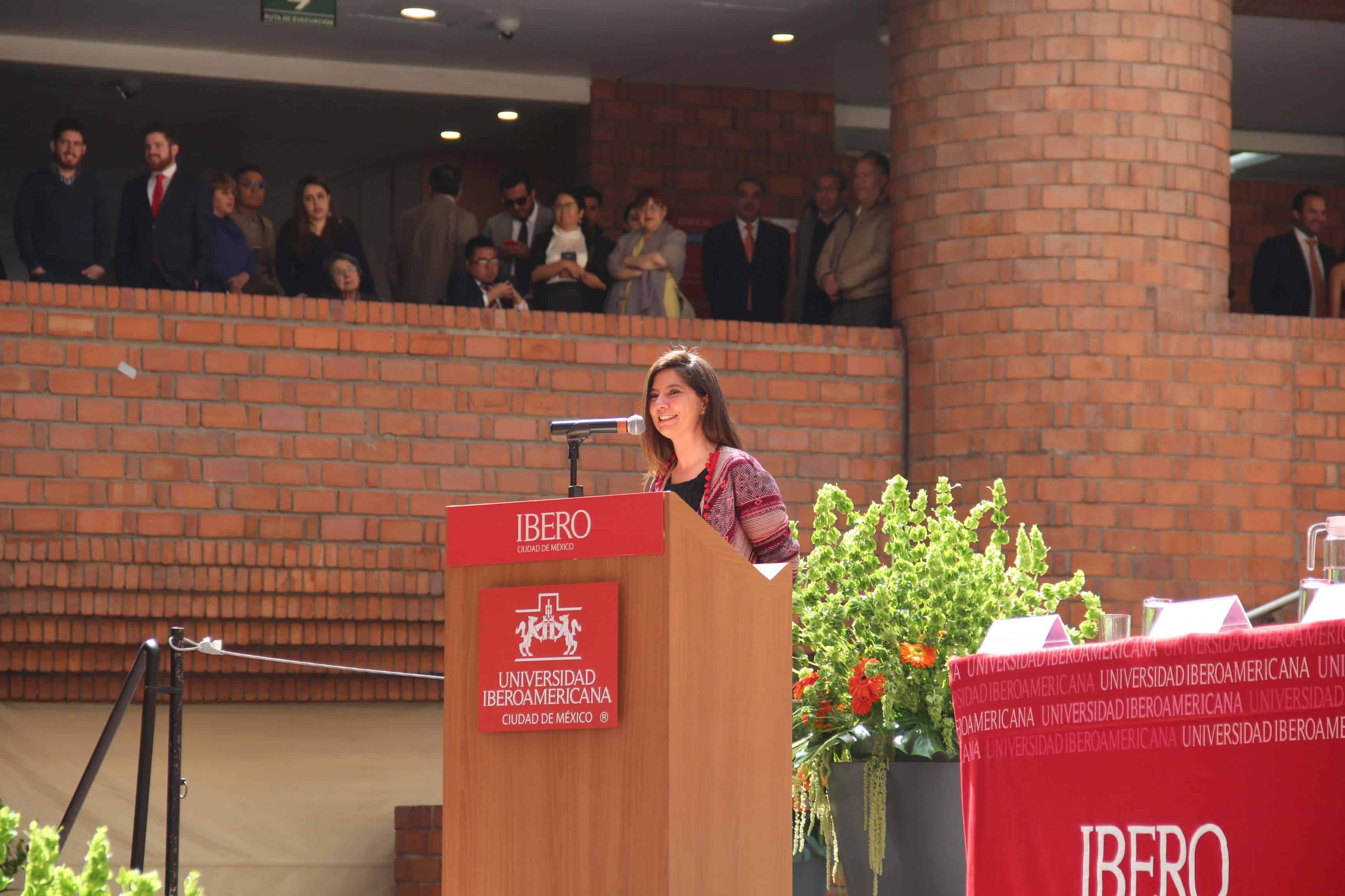 Adriana de la Peza, presidenta de la Asociación de Egresados de la IBERO (Valentina González/IBERO).
