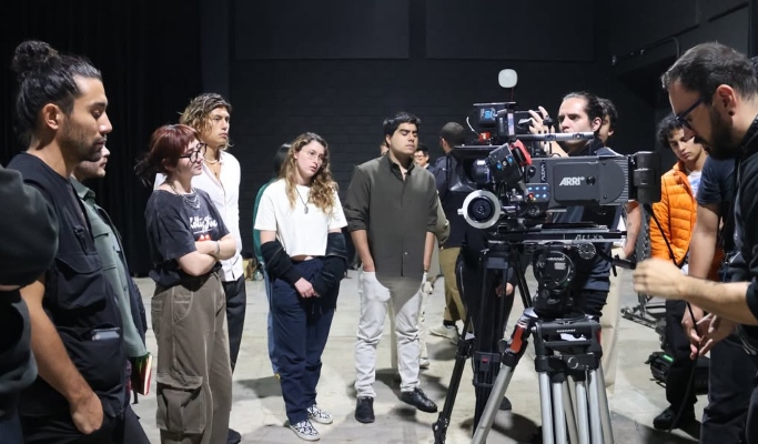 Clase de Cinematografía en la IBERO. Foto: Dirección de Comunicación Institucional