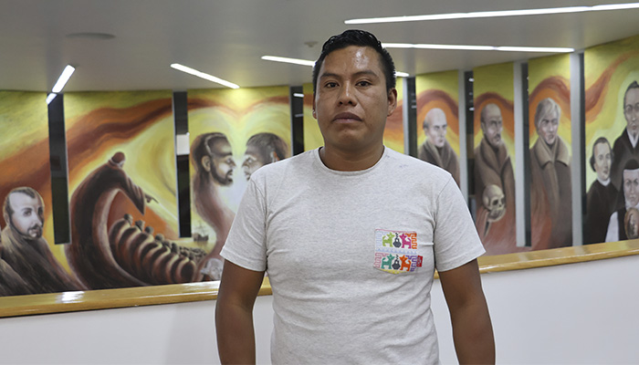 “Somos experiencia viva de Ayotzinapa. Quizás no al grado de las familias directas, pero también somos parte de esa familia social que padece el duelo y la desaparición”, señaló Aquilino Florencio Mejía