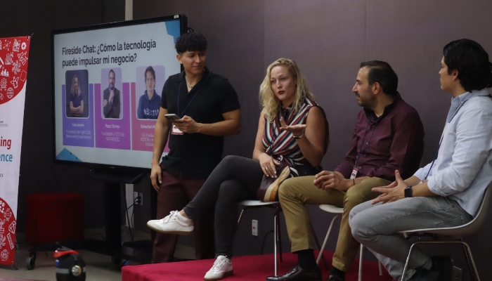 Estudiantes IBERO aprendieron de destacadas figuras del ecosistema emprendedor