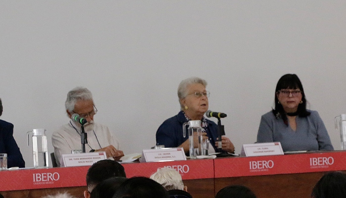 Clara Jusidman en la IBERO