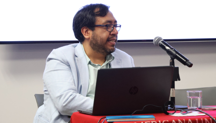 El Dr. Víctor Hugo Pérez Hernández, Académico del Instituto de Investigaciones para el Desarrollo con Equidad (EQUIDE)