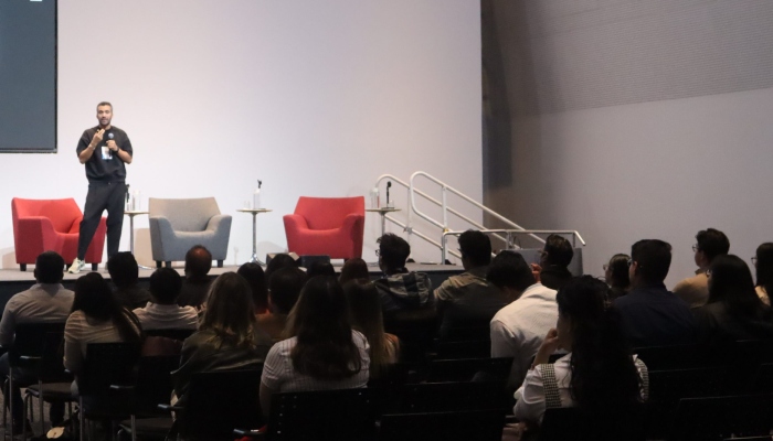 Con una mezcla de inspiración, herramientas y comunidad, IberoPreneur Week & Fest reafirmó el compromiso del Centro de Emprendimiento de la Dirección de Trayectoria Profesional de la IBERO