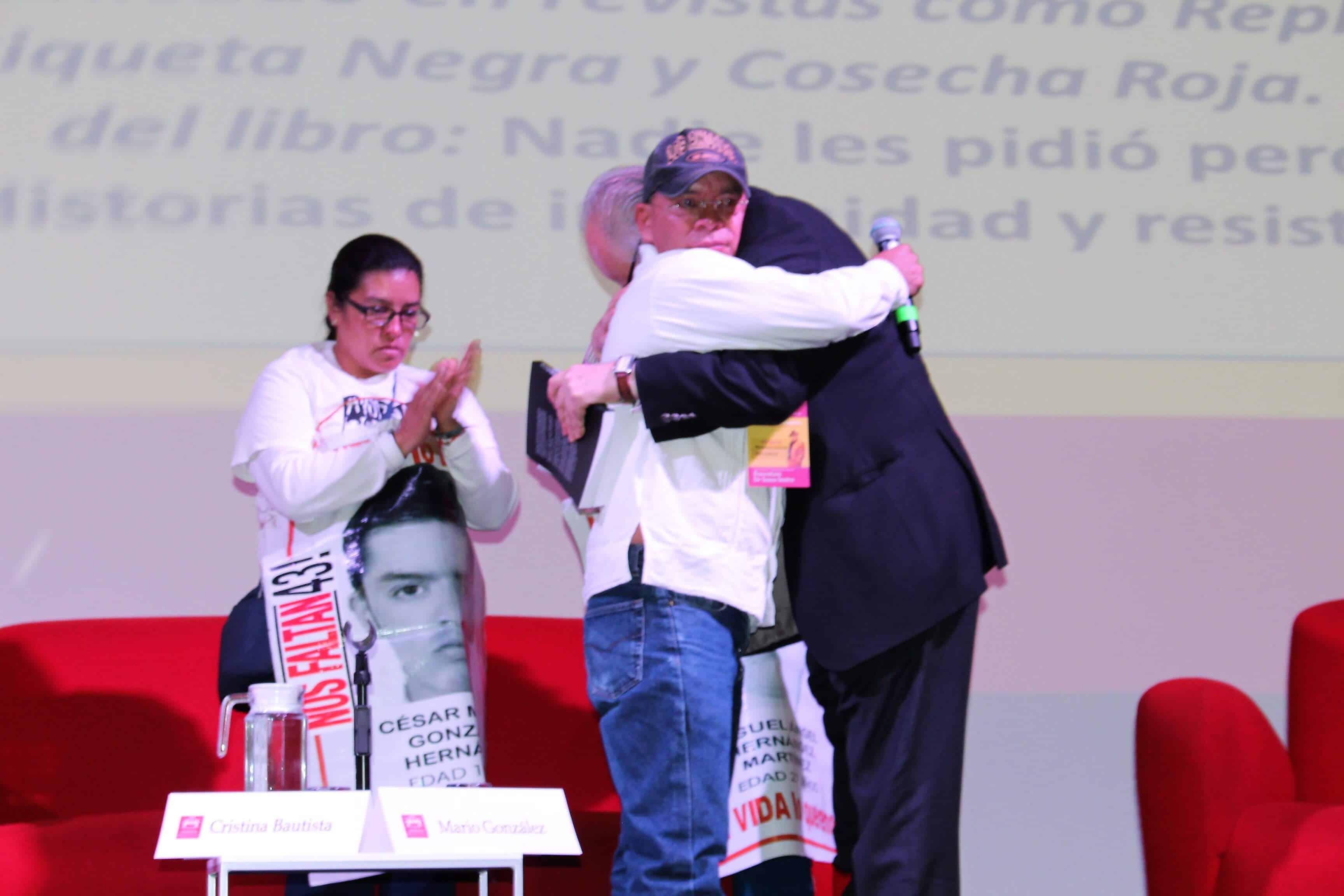 Mario González Contreras y Boaventura de Sousa Santos. Foto/ Jorge Tovalín