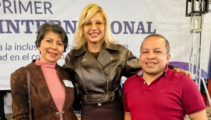 La Dra. Matilde Sampayo, la Dra. Yennifer Villa y el Dr. Mauro Izazaga.