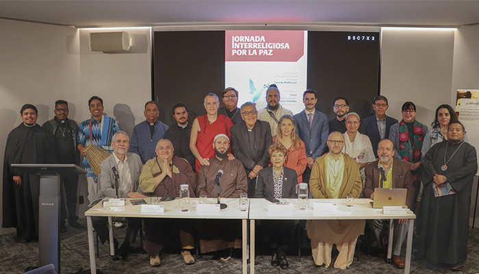 El panel “Aportes de religiones a la paz” reunió voces católicas, bautistas, ortodoxas, budistas, hinduistas, entre otras.