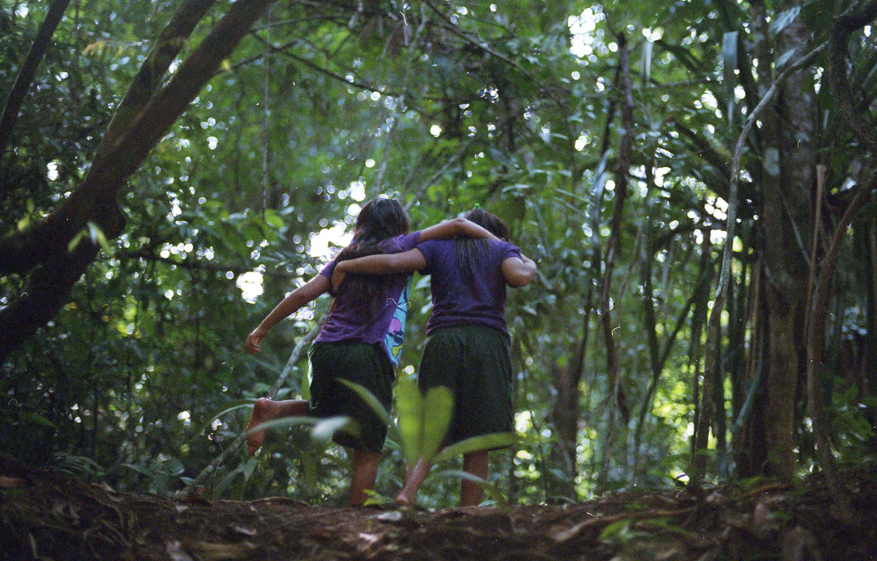 Julián Darby Carmona, por ‘Hermanas’ (Alumnos visitantes).