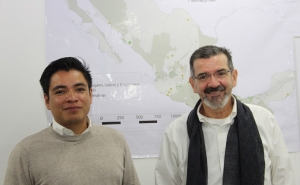 Los doctores Irvin Rojas, del CIDE; e Isidro Soloaga, de la IBERO.