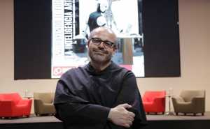 Padre Paolo Benanti, asesor del Papa Francisco en temas de inteligencia Artificial. (Foto: Alberto Hernández)