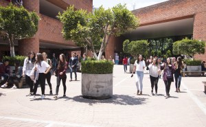 La formación humanista busca el crecimiento personal y que éste sirva a la sociedad (IBERO).