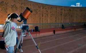 Clavius IBERO dirige actividades para el público en general. Foto: Archivo/Prensa IBERO