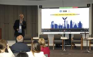 El presidente de la Sociedad Internacional de Inteligencia Emocional, Vladimir Taksic. Foto: Mariana Domínguez Batis.