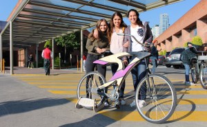 Las propuestas fueron creadas en su mayoría con acero y aluminio. Foto/ Jorge Tovalín