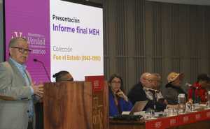 El Mtro. David Fernández Dávalos, S.J., comisionado del MEH y ex Rector de la IBERO Ciudad de México, durante la presentación del informe.