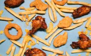 La lucha contra la obesidad requiere estrategias multidimensionales que incluyan políticas públicas, educación en salud, regulaciones sobre el etiquetado de alimentos y el acceso a espacios para la actividad física. (Foto: PEXELS)